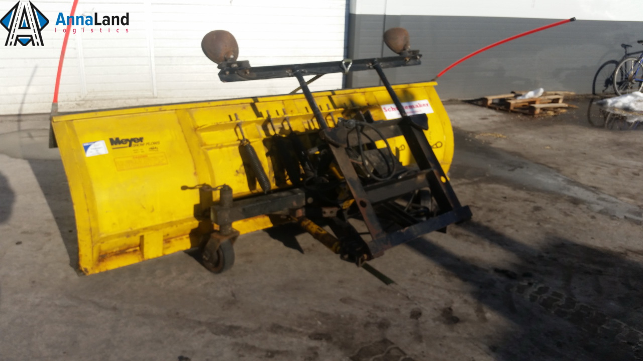  Відвал для снігу Meyer M-9 Snow Plows - 3 - Annaland.com.ua.jpg Продаж бу сг техніки з Нідерландів